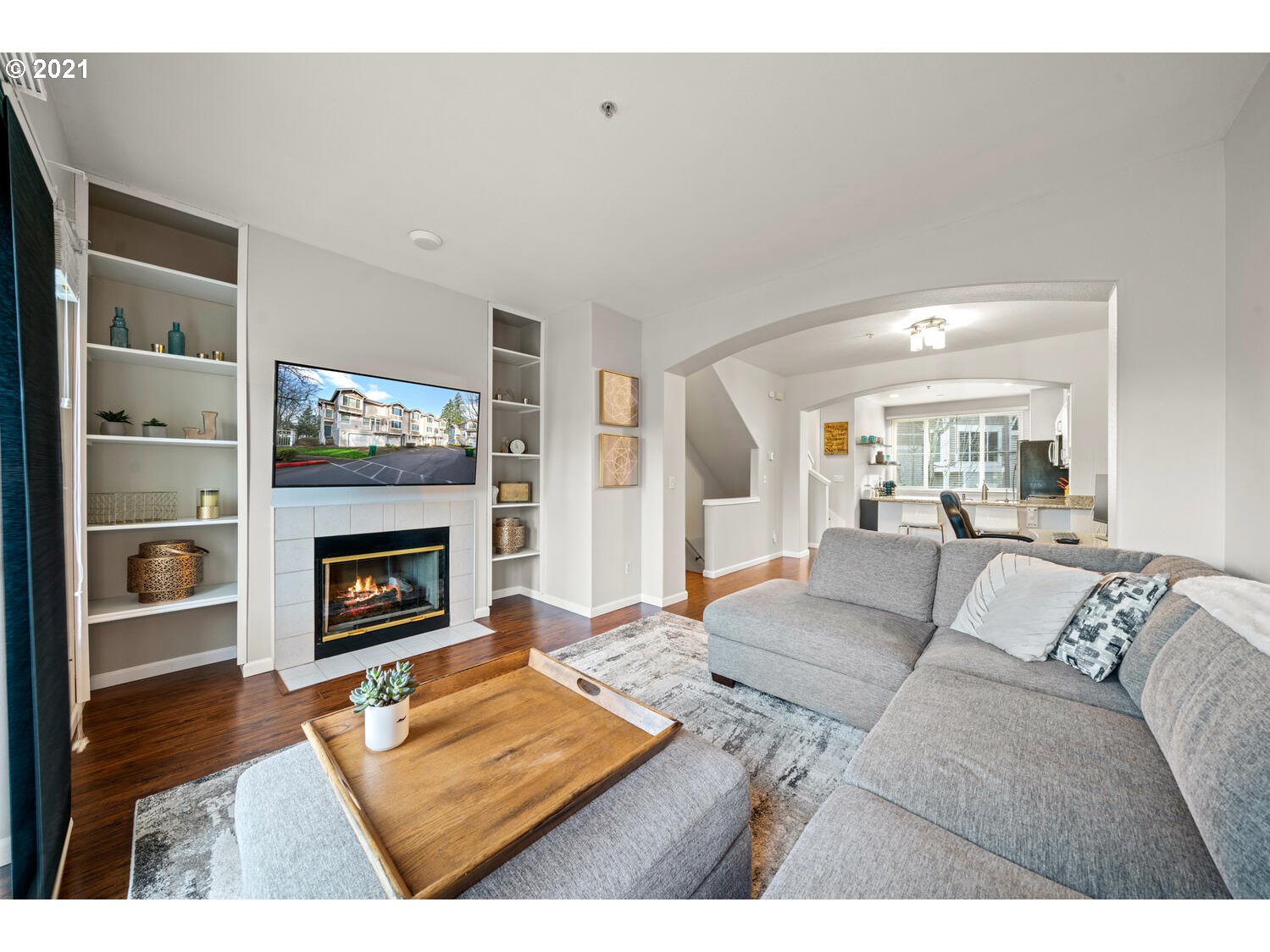 14166 Southwest Barrows Road, Unit 2 Tigard, OR 97223 - Photo 6 of 31 Gallery Image 6
