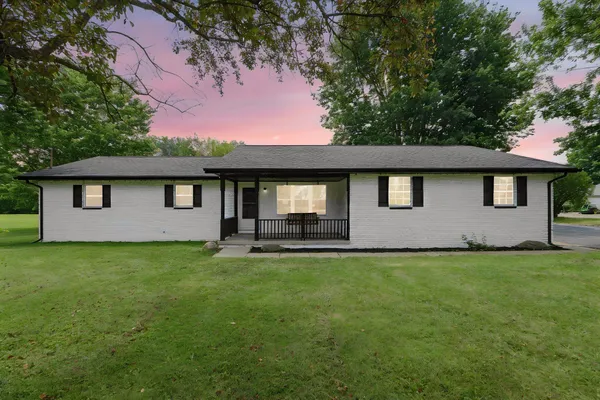 $389,900 | 1097 Highway 42, London, OH 43140