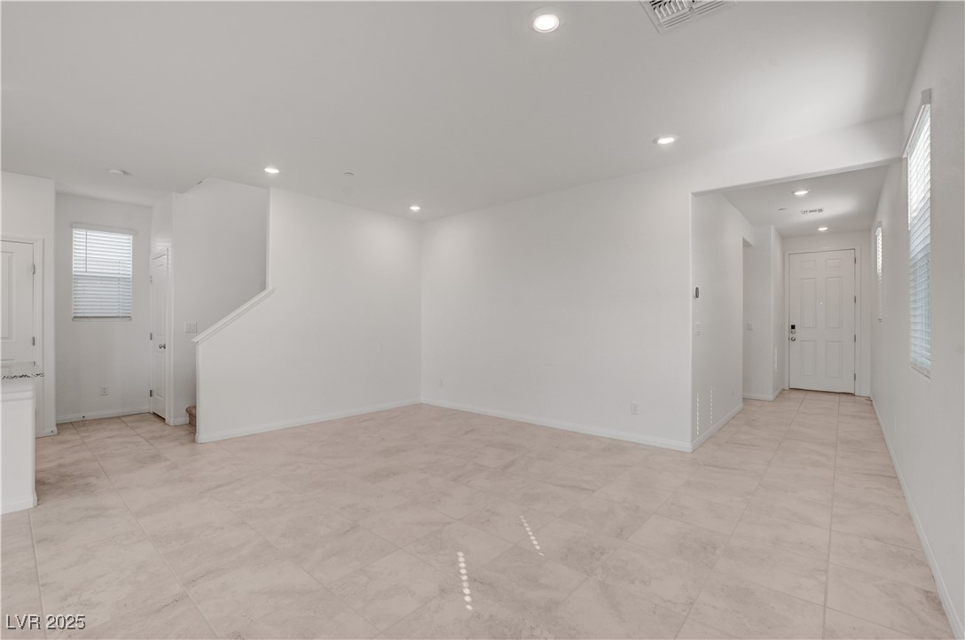 10781 San Millan Avenue Las Vegas, NV 89166 - Photo 13 of 55