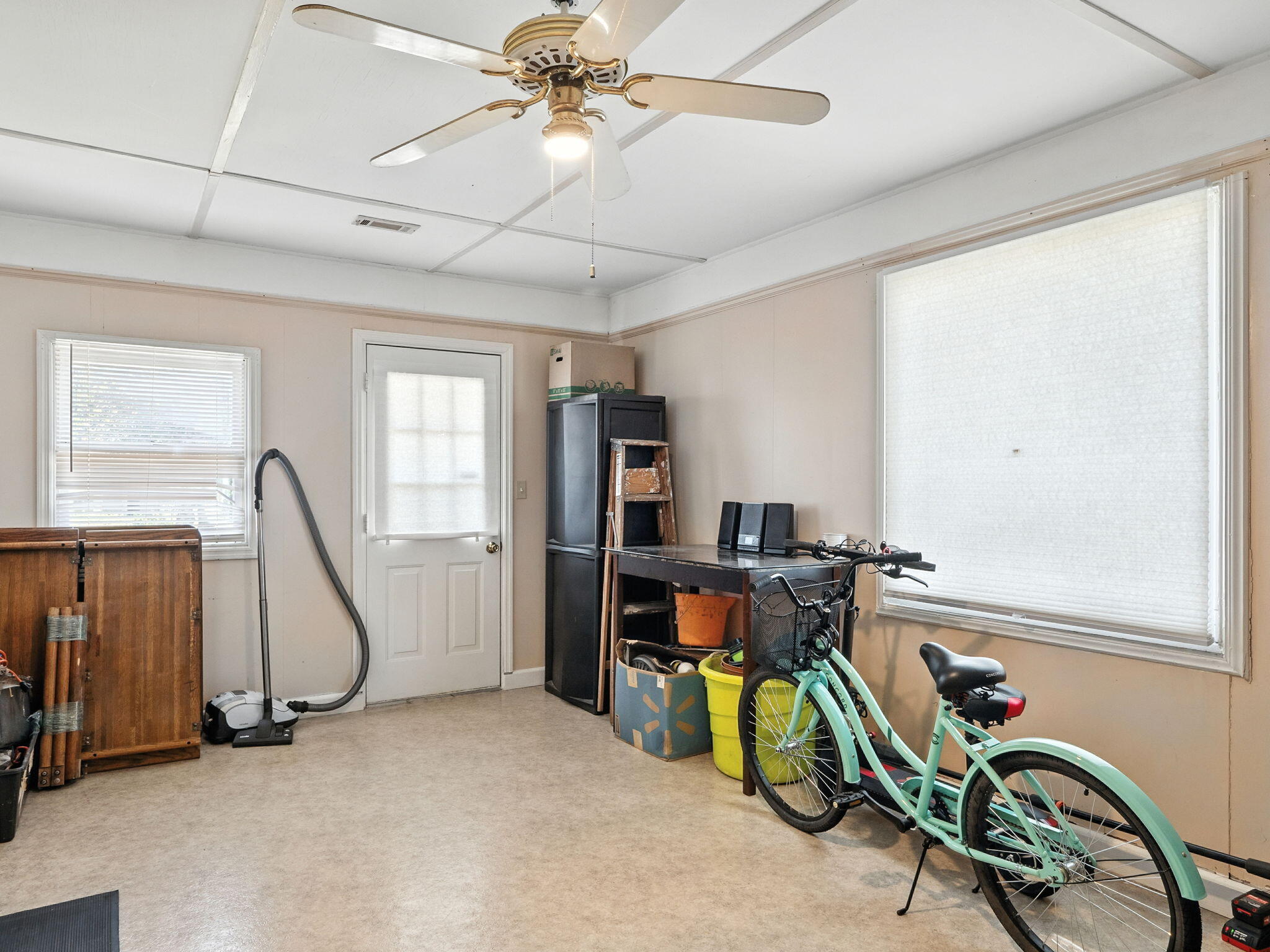 1122 Session Street Summerton, SC 29148 - Photo 18 of 27 Additional Room