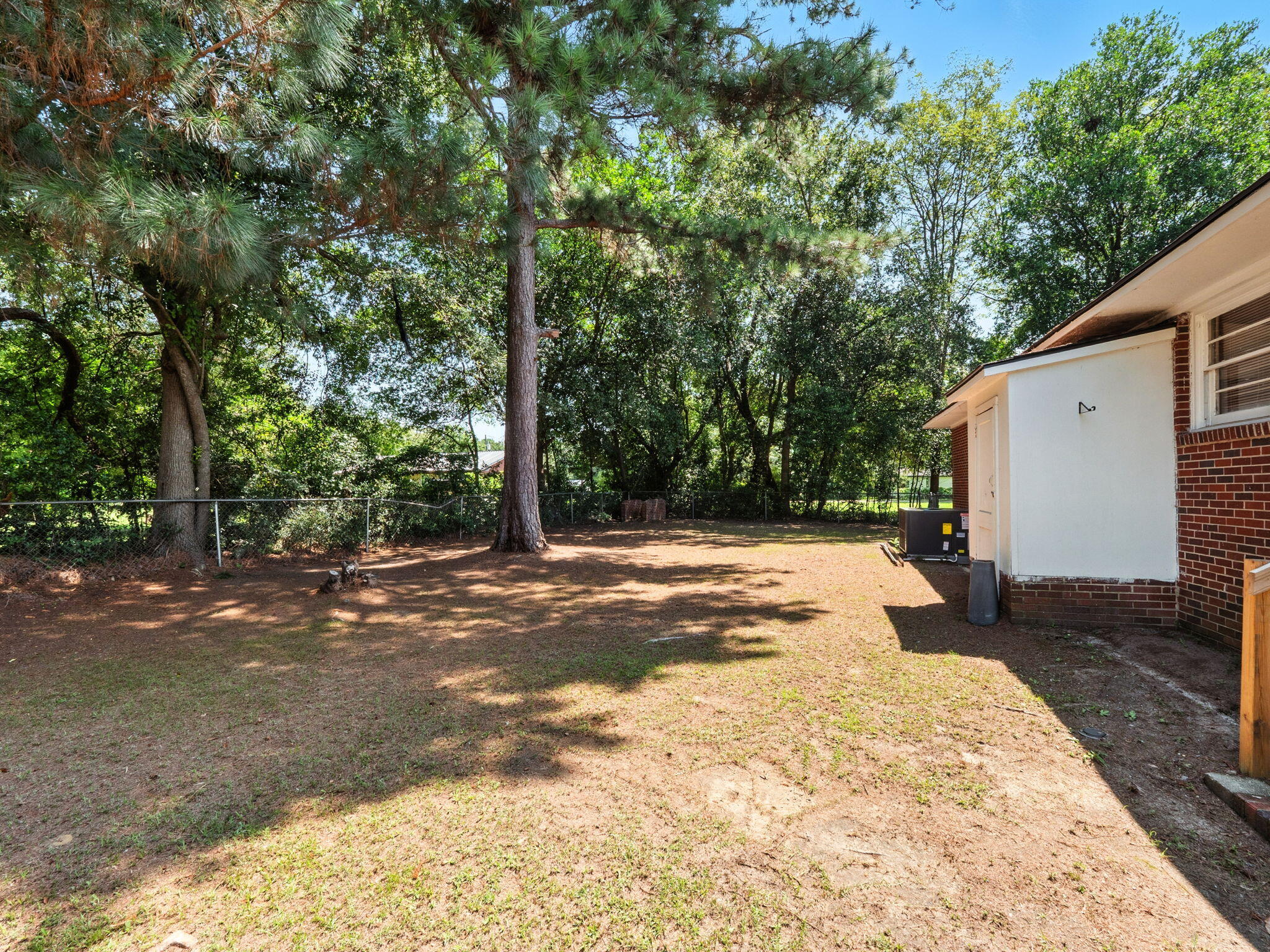1122 Session Street Summerton, SC 29148 - Photo 25 of 27 Backyard