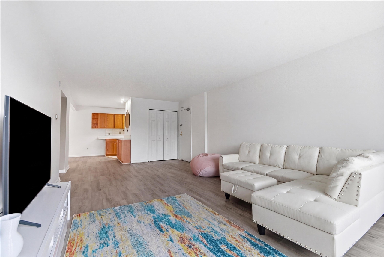 1235 South Maple Road, Unit : 201 Ann Arbor, MI 48103 - Photo 8 of 35