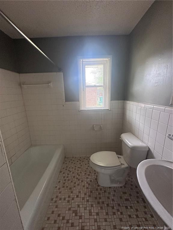 1047 Rulnick Street, Unit C Fayetteville, NC 28304 - Photo 3 of 3 Photo 3
