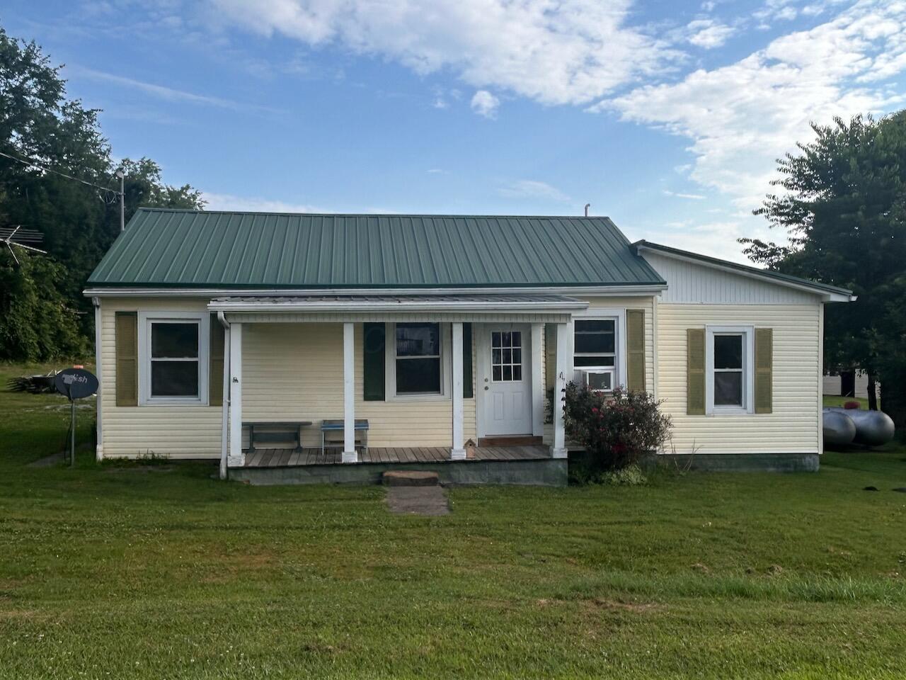1616 Patriot Road Patriot, OH 45658 - Photo 1 of 16 IMG_0211