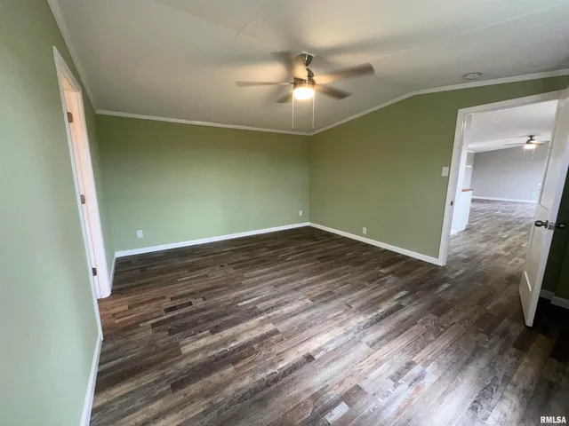 $154,500 | 324 South Main Street, Ewing, IL 62836