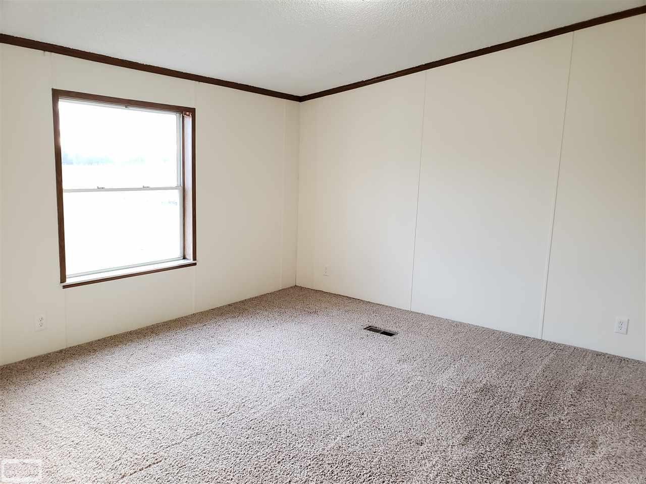 13470 Foley Road Emmett, MI 48022 - Photo 5 of 19