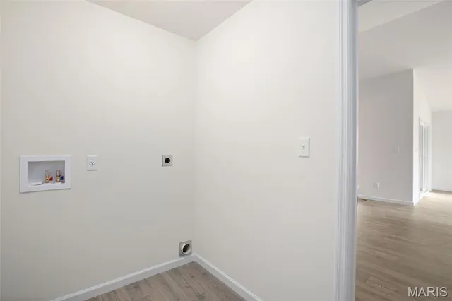 $368,016 | 3819 Sonora Stone Drive, Florissant, MO 63031