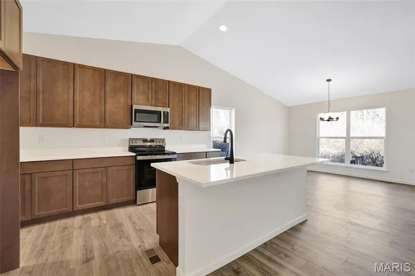 $345,900 | 3819 Sonora Stone Drive, Florissant, MO 63031