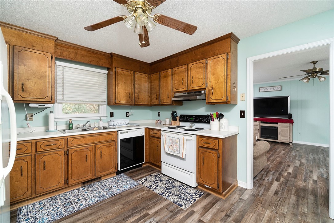1334 Honey Creek Road Anderson, SC 29621 - Photo 8 of 18