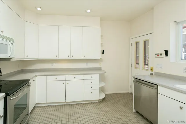 $1,300,000 | 44 Lincoln Street, Denver, CO 80203