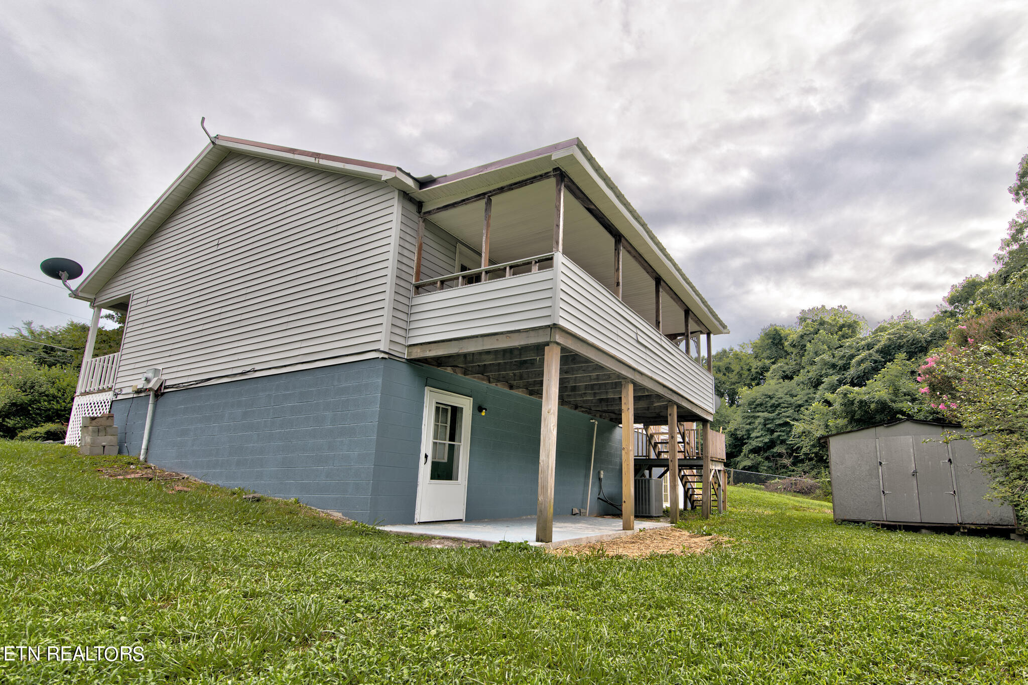 530 McDeerman Road Jacksboro, TN 37757 - Photo 28 of 37 mcdeerman-08