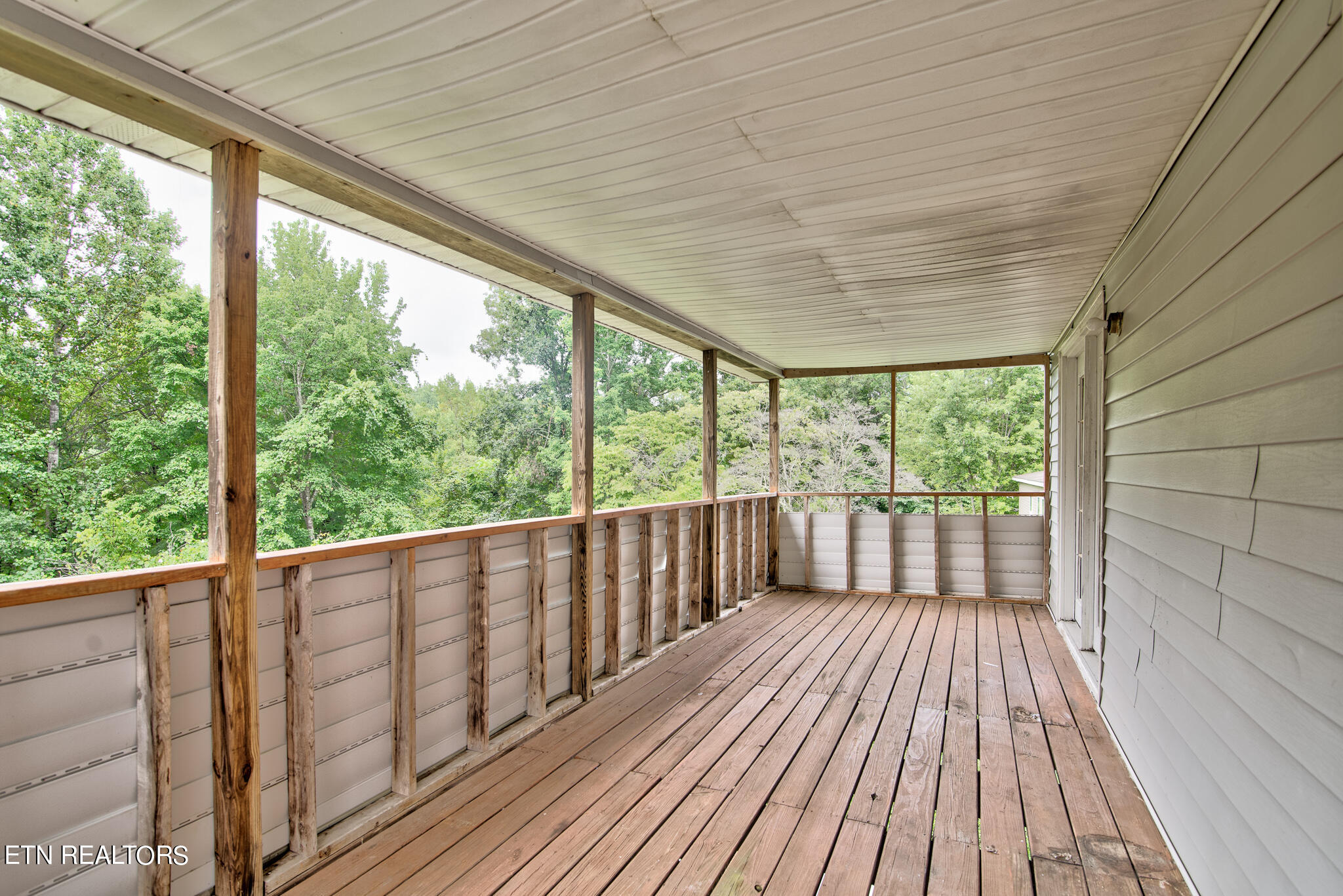 530 McDeerman Road Jacksboro, TN 37757 - Photo 29 of 37 mcdeerman-09