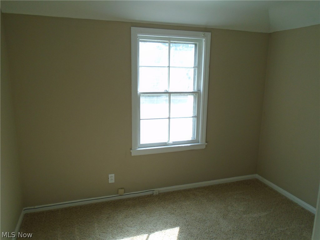 1232 Churchill Road Lyndhurst, OH 44124 - Photo 13 of 20