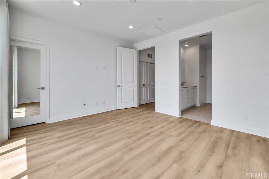 160 Restore Irvine, CA 92618 - Photo 26 of 50