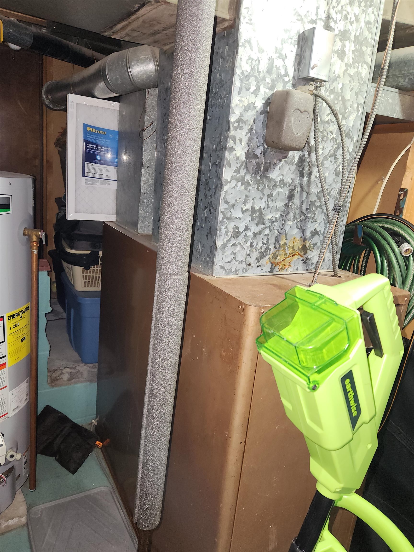 73-75 Lucille Street Manchester, NH 03103 - Photo 15 of 23