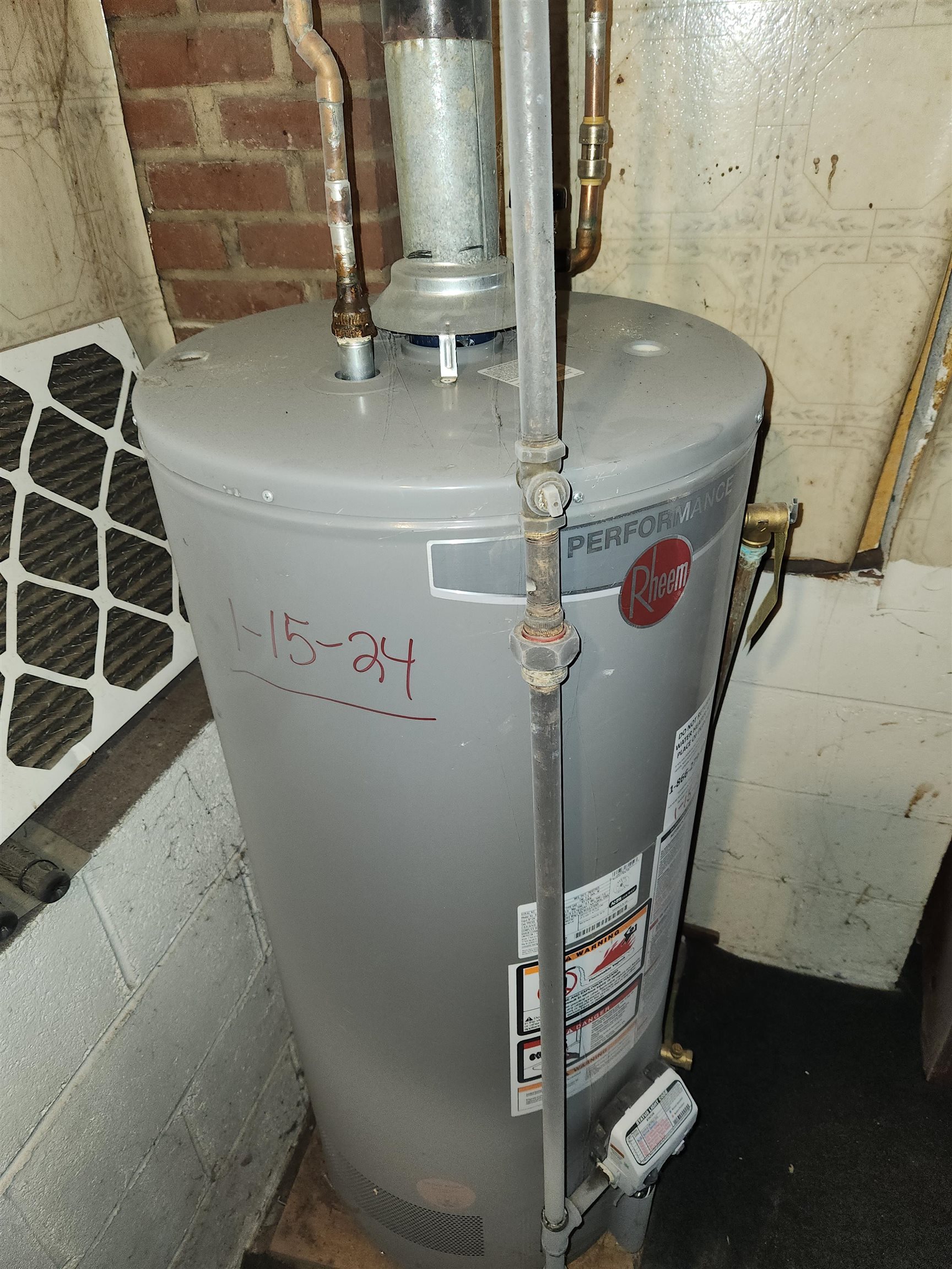 73-75 Lucille Street Manchester, NH 03103 - Photo 19 of 23