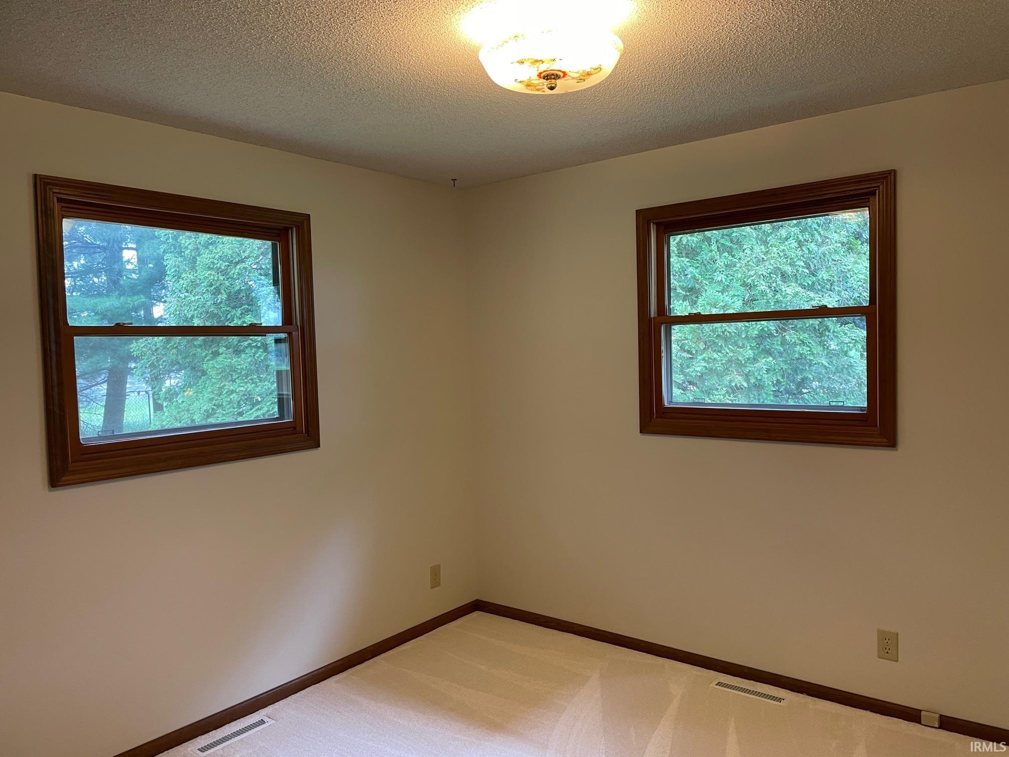 3083 East 300 North Rochester, IN 46975 - Photo 17 of 36 Gallery Image 17