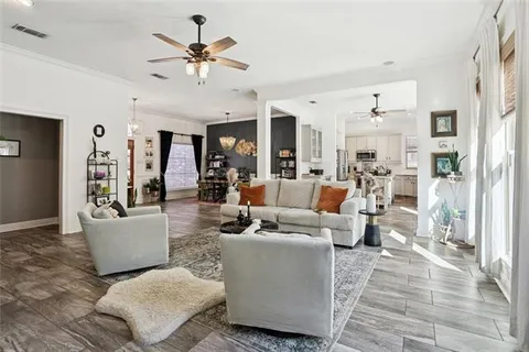 $475,000 | 517 Tanager Drive, Mandeville, LA 70448