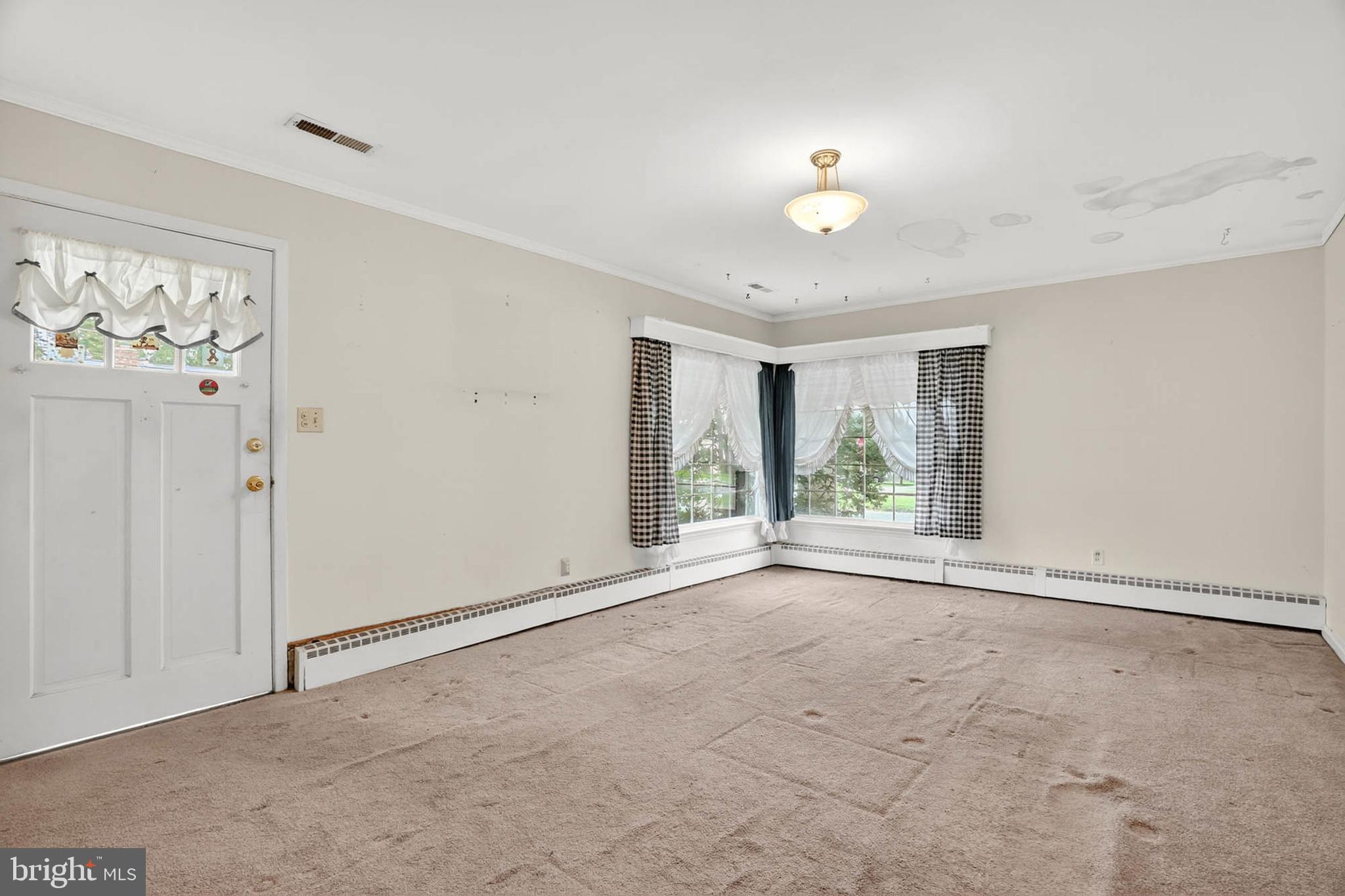 2921 Main Street Edgewater, MD 21037 - Photo 6 of 41 Gallery Image 6