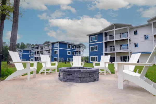 $1,800 | 12135 Highway 89, Unit 2, Richland, MI 49083