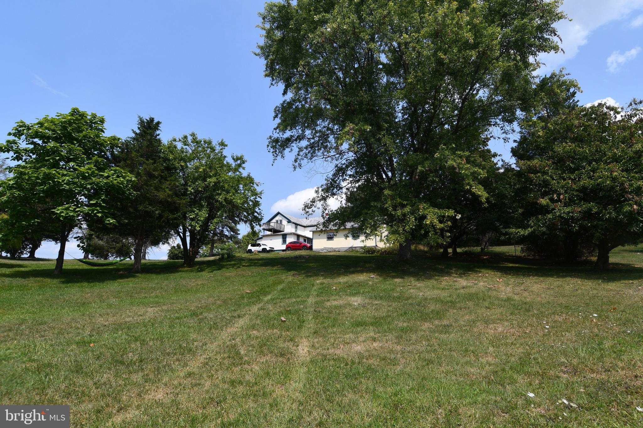 988 Johnsons Mill Road Berkeley Springs, WV 25411 - Photo 29 of 68