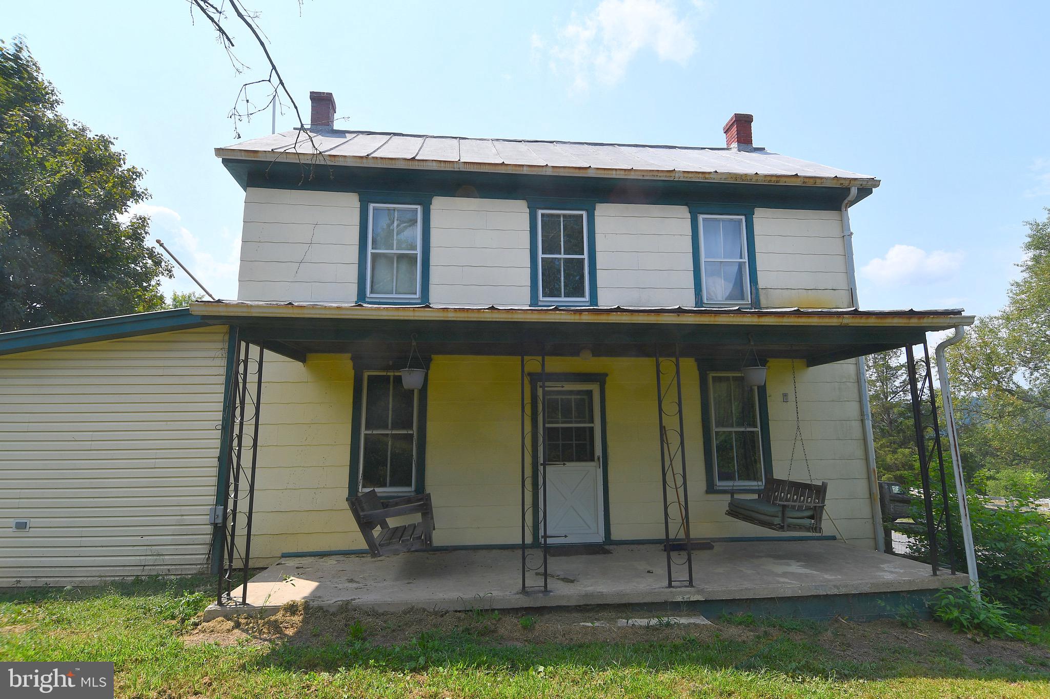 988 Johnsons Mill Road Berkeley Springs, WV 25411 - Photo 4 of 68