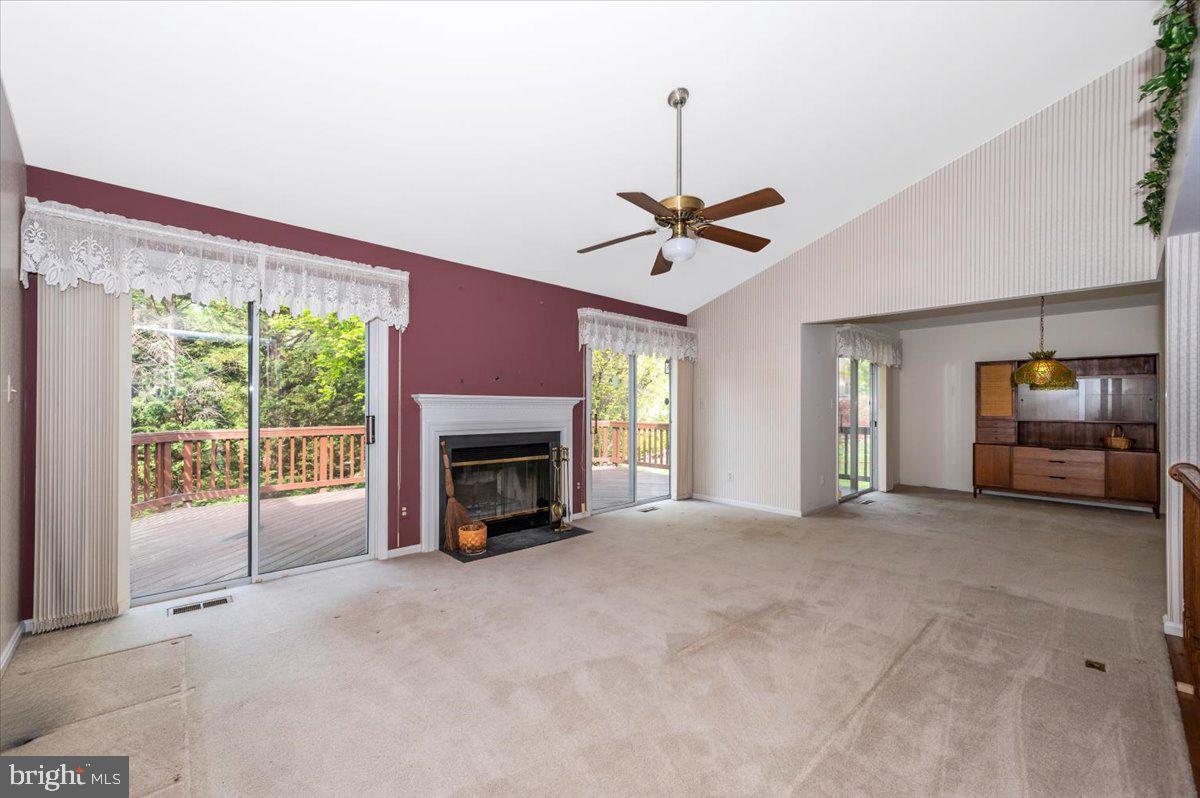 20506 Beaver Ridge Road Gaithersburg, MD 20886 - Photo 13 of 79 Gallery Image 13