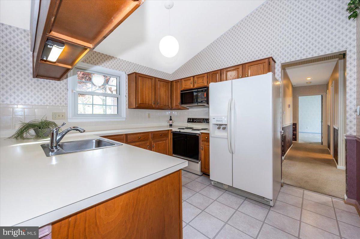 20506 Beaver Ridge Road Gaithersburg, MD 20886 - Photo 23 of 79 Gallery Image 23
