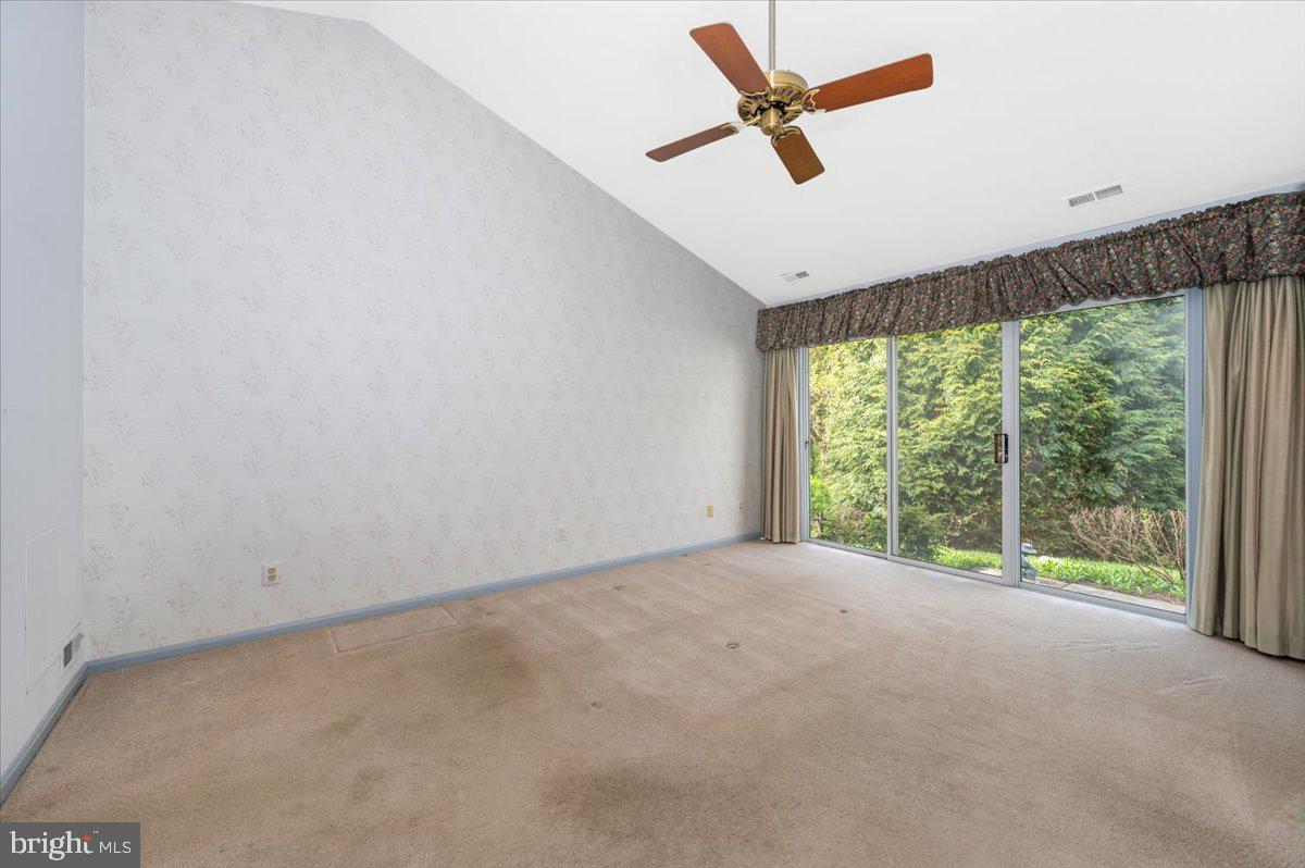 20506 Beaver Ridge Road Gaithersburg, MD 20886 - Photo 31 of 79 Gallery Image 31