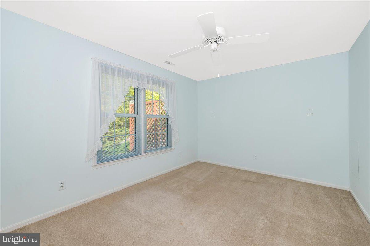 20506 Beaver Ridge Road Gaithersburg, MD 20886 - Photo 38 of 79 Gallery Image 38