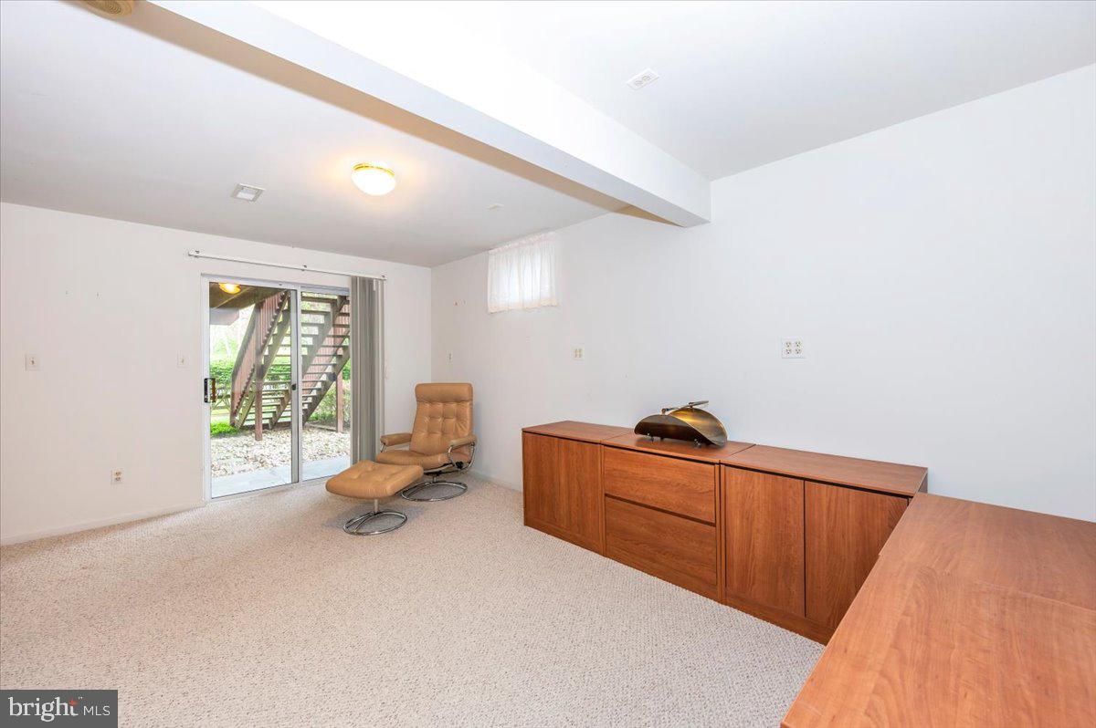 20506 Beaver Ridge Road Gaithersburg, MD 20886 - Photo 44 of 79 Gallery Image 44