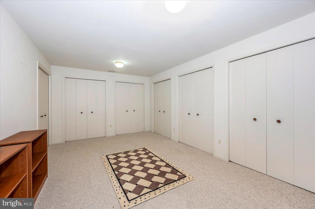 20506 Beaver Ridge Road Gaithersburg, MD 20886 - Photo 47 of 79 Gallery Image 47