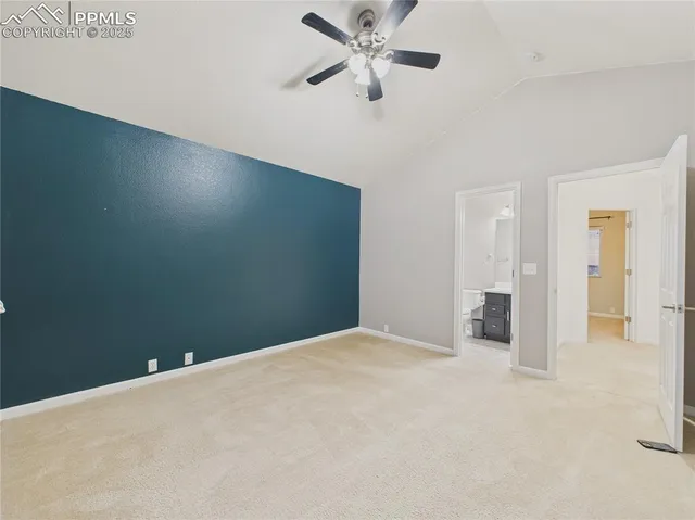 a view of empty room