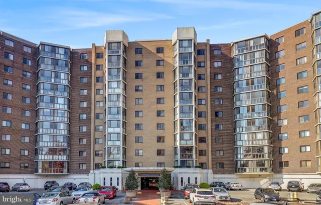 $340,000 | 3200 North Leisure World Boulevard, Unit 407, Silver Spring, MD 20906
