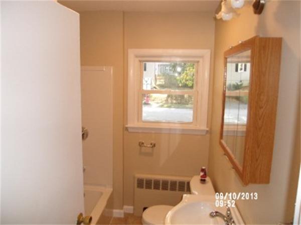 24 Fairmeadow Road Wilmington, MA 01887 - Photo 8 of 17 Gallery Image 8