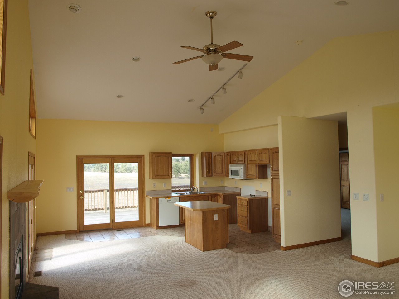 8867 Old Ranch Road Livermore, CO 80536 - Photo 6 of 25 Great Room
