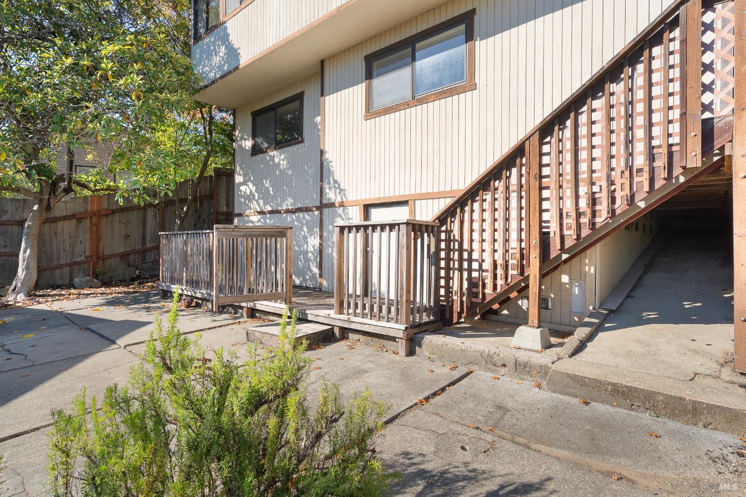 171 Glen Park Avenue San Rafael, CA 94901 - Photo 19 of 27