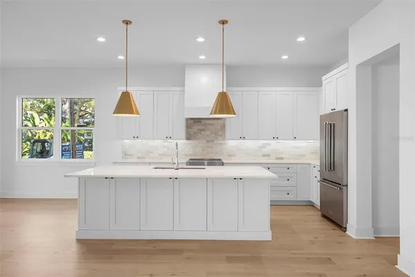 $1,250,000 | 3301 West Iowa Avenue, Tampa, FL 33611