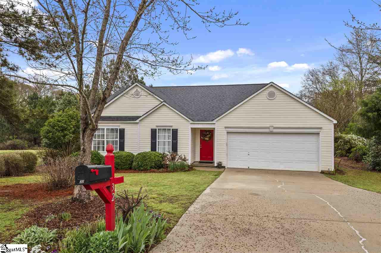 32 Reedy River Way Greenville, SC 29605 - Photo 1 of 31 Gallery Image 1