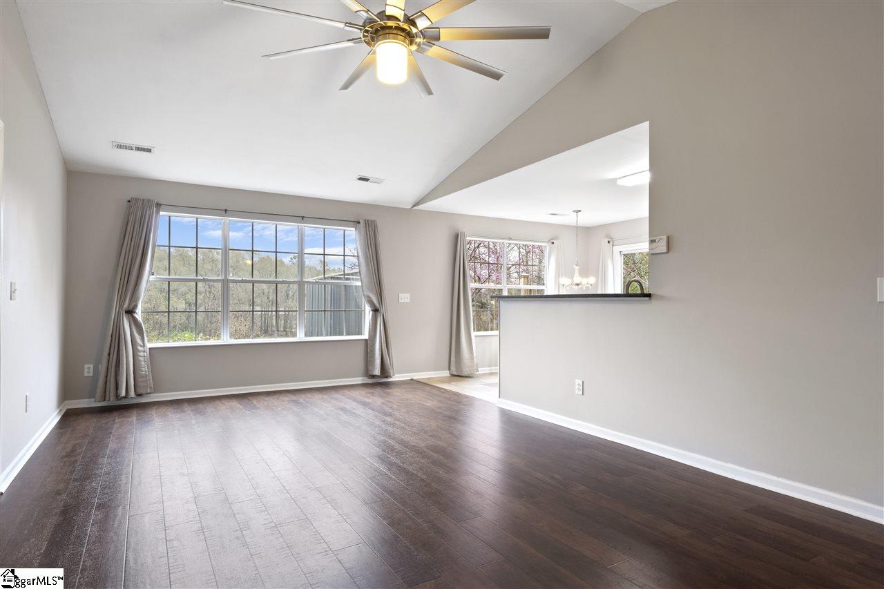 32 Reedy River Way Greenville, SC 29605 - Photo 5 of 31 Gallery Image 5
