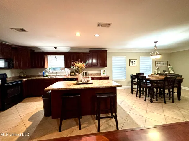 $289,000 | 1352 Rock Ranch Road, Carriere, MS 39426