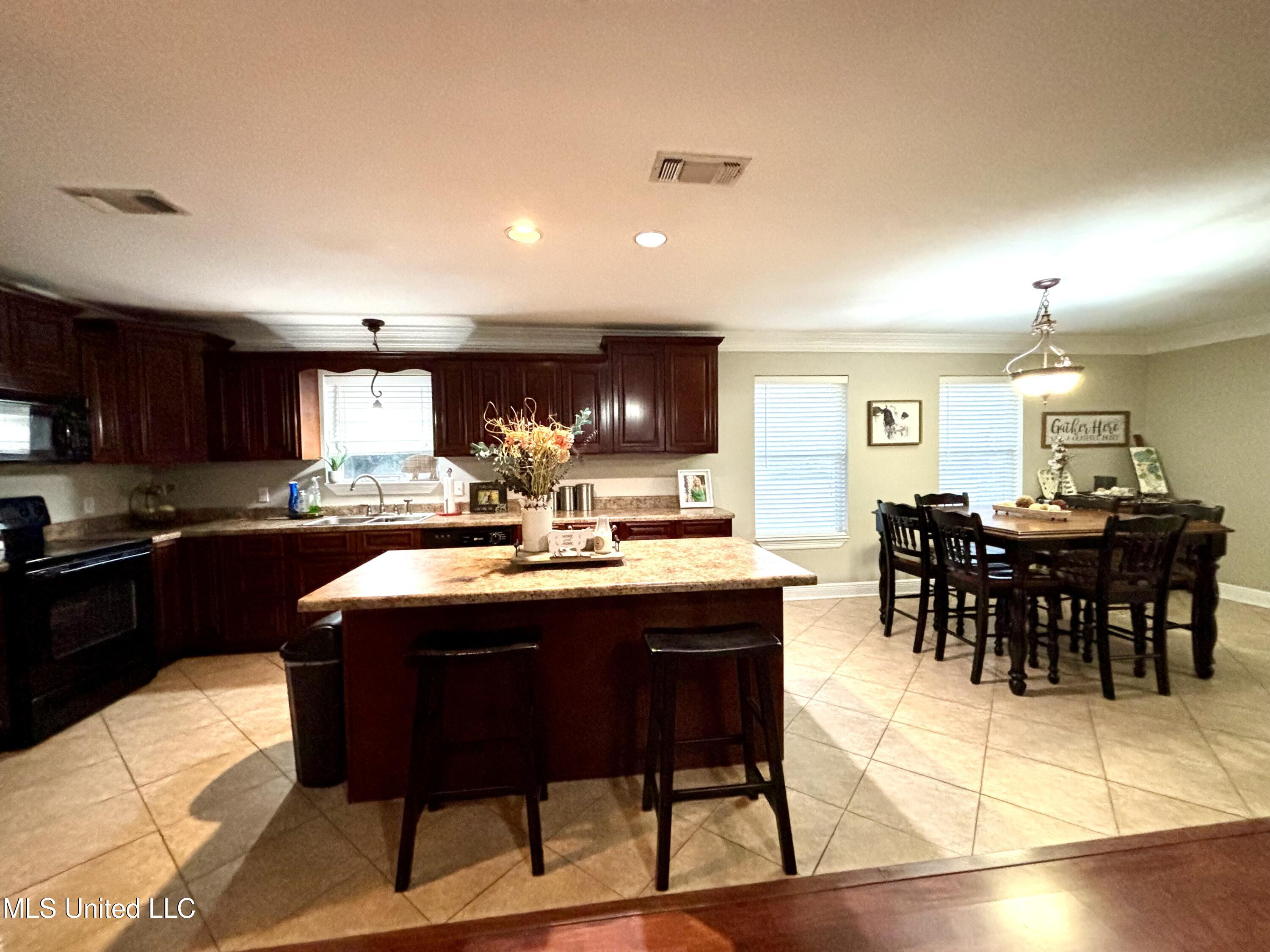 1352 Rock Ranch Road Carriere, MS 39426 - Photo 14 of 33 IMG_5893