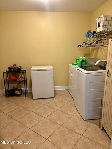 $289,000 | 1352 Rock Ranch Road, Carriere, MS 39426