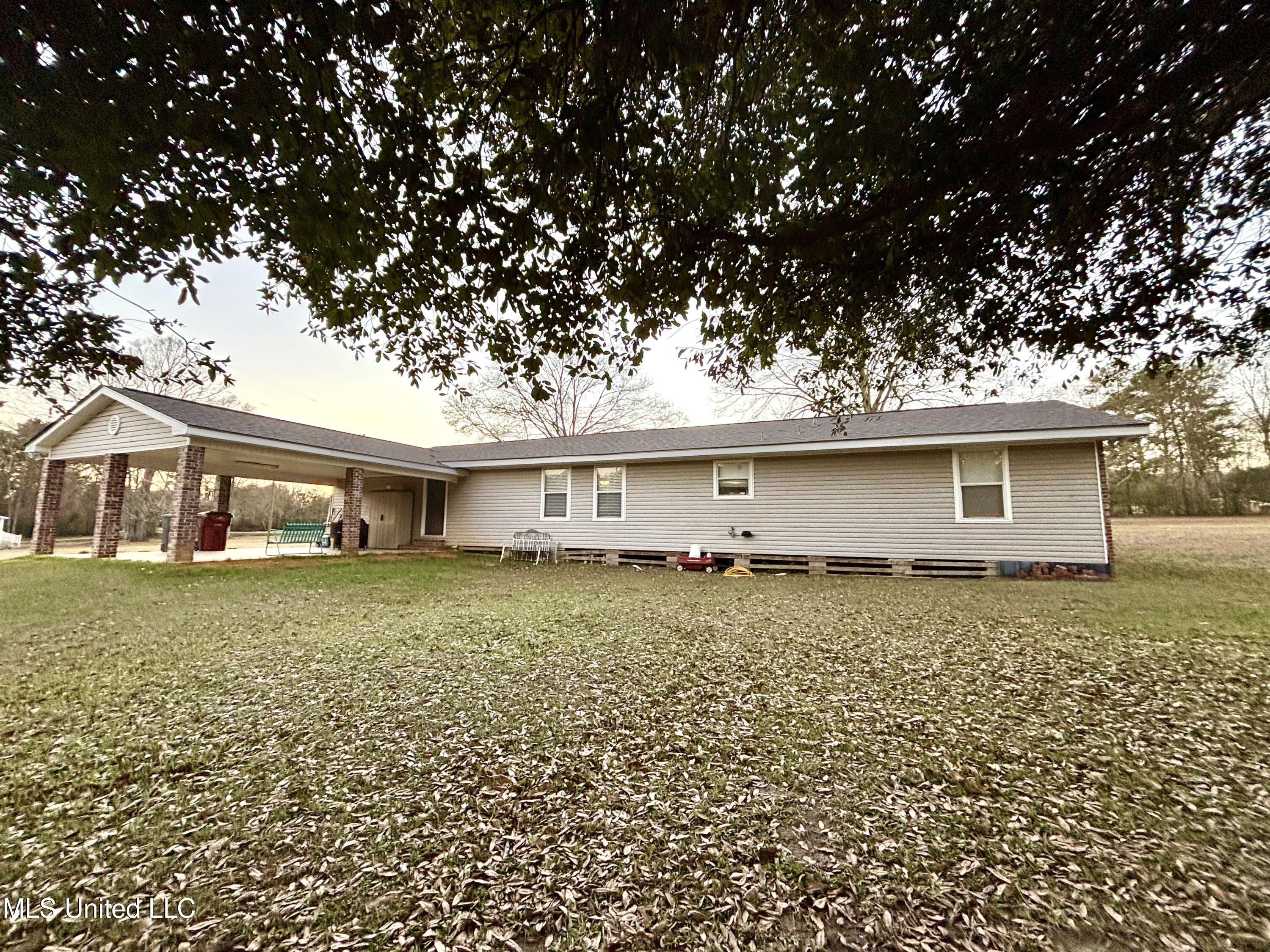 1352 Rock Ranch Road Carriere, MS 39426 - Photo 33 of 33 IMG_5918