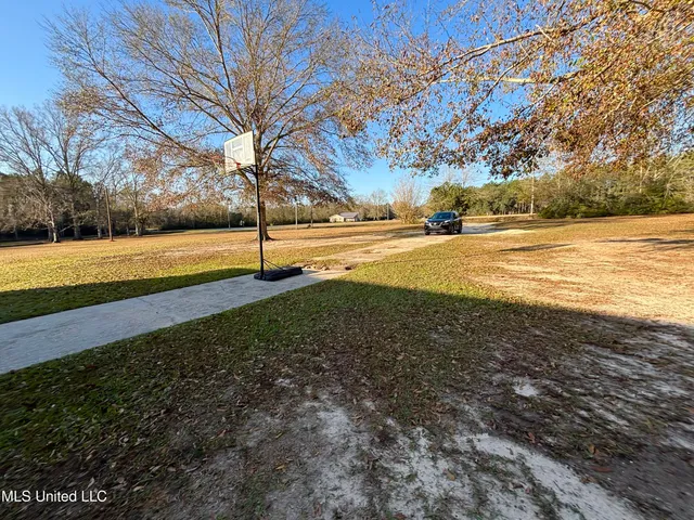 $289,000 | 1352 Rock Ranch Road, Carriere, MS 39426