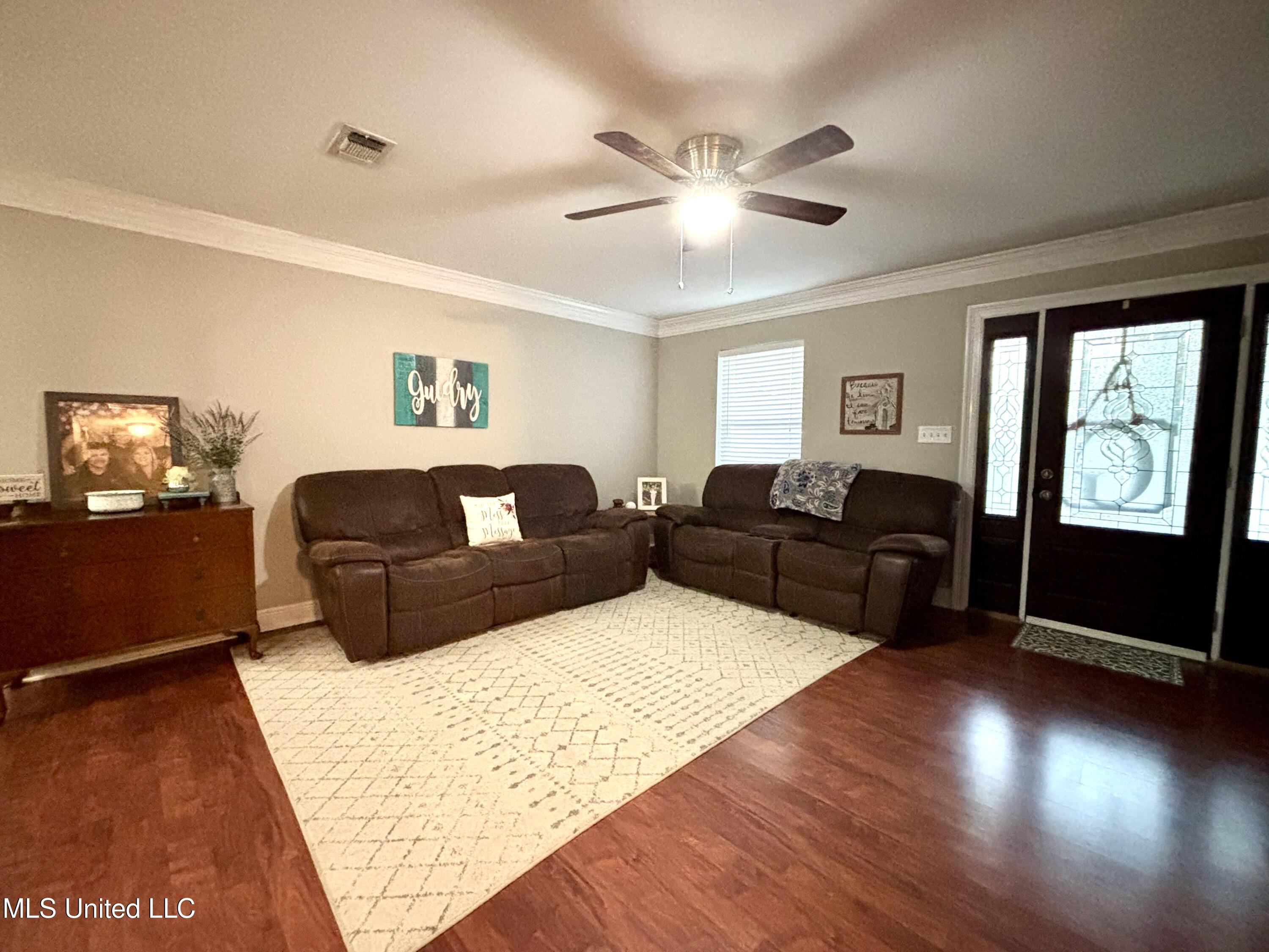 1352 Rock Ranch Road Carriere, MS 39426 - Photo 10 of 33 IMG_5894