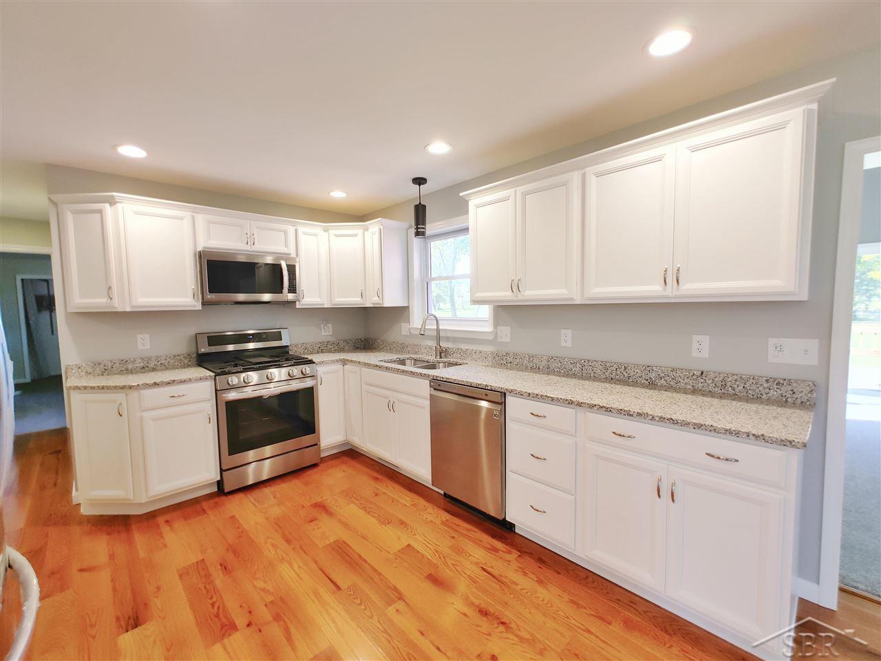 5825 Mackinaw Road Saginaw, MI 48604 - Photo 23 of 70 50057641-24.JPG