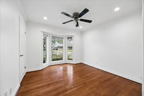 $519,000 | 5247 Cheena Drive, Houston, TX 77096