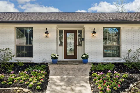 $539,000 | 5247 Cheena Drive, Houston, TX 77096