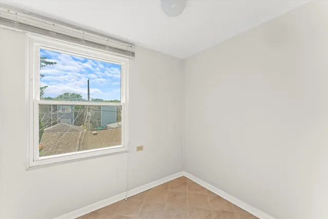 a view of empty room with window